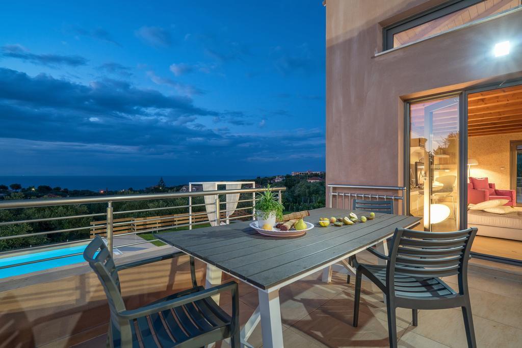 Villa Merovigli - Sea Views & Private Pool, Ideal For Large Groups, By Zantewize Tragaki Exterior foto